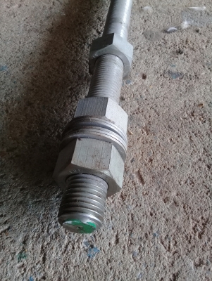 น๊อตแท่งยาวเกลียวตลอดสแตนเลส304สภาพใหม่