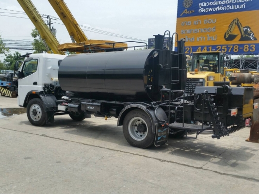 รับต่อถังสเปร์ยยางขนาด 4000-6000 ลิตร ตามสเป็คกรมทาง