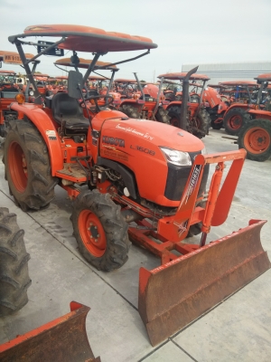 โปรแรงๆถึงสิ้นเดือน แทรกเตอร์ L3608 พร้อมใบดัน รถสภาพดีใช้งานได้เลยครับ โปรแรงๆถึงสิ้นเดือน แทรกเตอร์ L3608 พร้อมใบดัน รถสภาพดีใช้งานได้เลยครับ