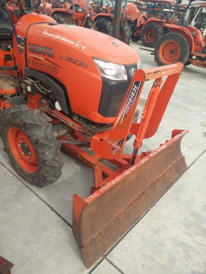 โปรแรงๆถึงสิ้นเดือน แทรกเตอร์ L3608 พร้อมใบดัน รถสภาพดีใช้งานได้เลยครับ โปรแรงๆถึงสิ้นเดือน แทรกเตอร์ L3608 พร้อมใบดัน รถสภาพดีใช้งานได้เลยครับ