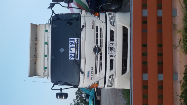 ขาย HINO MEGA FM1A 344 แรงม้า ปี 55 แม่ลูกสามมิตรสามเพลาไม่ดั้ม เครื่องดี เกียร์ดี ช่วงล่างดี พร้อมแยกขาย ราคาคุยกัน เอกสารพร้อมโอน สนใจติดต่อเรา ดำสุโขทัย โทร 089-7087998,081-7855503 หรือเยี่ยมชมเว็ปไซได้ที่.www.dum-sukhothai.com เรายินดีให้บริการค่ะ ขาย HINO MEGA FM1A 344 แรงม้า ปี 55 แม่ลูกสามมิตรสามเพลาไม่ดั้ม เครื่องดี เกียร์ดี ช่วงล่างดี พร้อมแยกขาย ราคาคุยกัน เอกสารพร้อมโอน สนใจติดต่อเรา ดำสุโขทัย โทร 089-7087998,081-7855503 หรือเยี่ยมชมเว็ปไซได้ที่.www.dum-sukhothai.com เรายินดีให้บริการค่ะ
