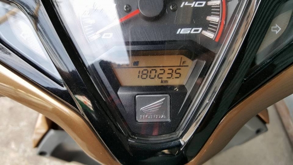 ขออนุญาตขาย HONDA CLICK 125-i NEW รุ่น COMBI BRAKE  ตัว TOP ล้อแม็ก ฟรีค่าโอน