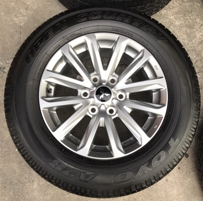 ล้อแม็กพร้อมยางป้ายแดง 245-65-17 มิตซูบิชิ นิวไตรตั้นพลัส ล้อแม็กพร้อมยางป้ายแดง 245-65-17 มิตซูบิชิ นิวไตรตั้นพลัส