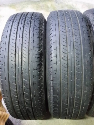 ยางบริสโตน.215/70/15ปี4711 เส้น700บ ยางบ้าน/ใช้น้อย/ไร้ตำหนิ เพิ่มเติม.0879050181-0995357594.ส่งได้!!