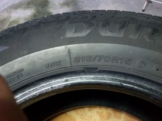 ยางบริสโตน.215/70/15ปี4711 เส้น700บ ยางบ้าน/ใช้น้อย/ไร้ตำหนิ เพิ่มเติม.0879050181-0995357594.ส่งได้!!