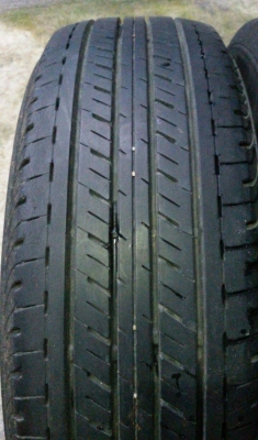 ยางบริสโตน.215/70/15ปี4711 เส้น700บ ยางบ้าน/ใช้น้อย/ไร้ตำหนิ เพิ่มเติม.0879050181-0995357594.ส่งได้!!