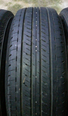 ยางบริสโตน.215/70/15ปี4711 เส้น700บ ยางบ้าน/ใช้น้อย/ไร้ตำหนิ เพิ่มเติม.0879050181-0995357594.ส่งได้!!