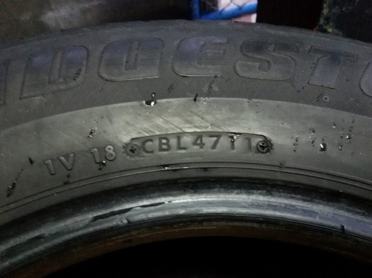 ยางบริสโตน.215/70/15ปี4711 เส้น700บ ยางบ้าน/ใช้น้อย/ไร้ตำหนิ เพิ่มเติม.0879050181-0995357594.ส่งได้!!