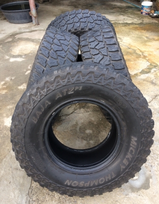 ขายยาง MICKEY THOMPSON 285/75/16 MADE IN USA สวยๆ