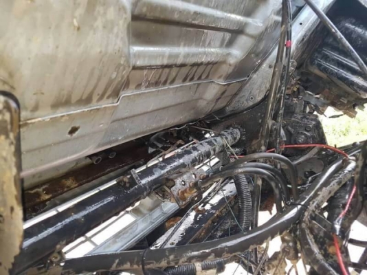 ขาย 395,000 บาท ISUZU NPR66PX5 T ปี 41 เครื่อง 4HF1-120 แรง ยาว 5 เมตร หัวบาง ยางดี คัสชีสวย เอกสารเล่มทะเบียน รถอยู่ ราชบุรี 090-772-3710 090-772-3708