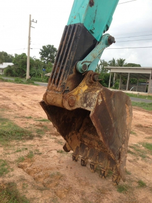 ขาย 985,000 เก่านอก 2 ปี  KOBELCO SK200 MARK 6 YN07 LQC  เครื่องดี ปั้มแรง โช่ใหม่ 2 ข้าง เอวแน่น ไฟฟ้าครบ แอร์เย็น เอกสารอินวอยท์ รถอยู่ สุรินทร์ 090-772-3710 090-772-3708