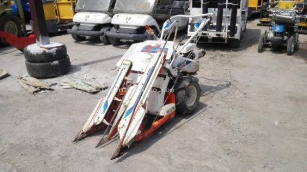 รถเกี่ยวข้าวเดินตาม KUBOTA RA50Z ราคาพิเศษ 15,000 บาท รหัสสินค้า : 81004776 www.nihonmono.com