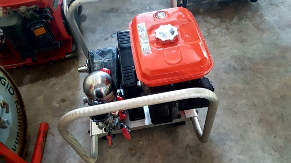 ชุดปั้มอัดฉีดเครื่องยนต์เบนชิล kubota รุ่นใหม่ 5.0แรงม้า พร้อมปั้มฉีดยา maruyama ceramic ขนาด 6หุน สภาพสวย อะไหล่หาง่าย นำเข้าจากญี่ปุ่น ไม่เคยใช้ในไทย ตรวจเช็คไห้พร้อมใช้งาน รับประกันความแรง
จัดส่งสินค้าได้ทั่วประเทศครับ