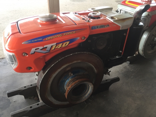 ขายเครื่องคูโบต้าRT140di. สภาพดี. พร้อมใช้งานค่ะ