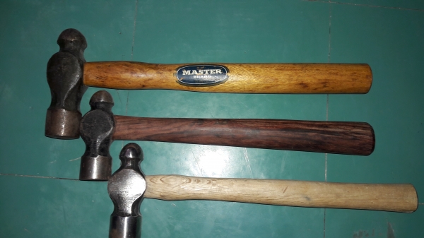 ขายค้อนตุ้มMASTER MADE IN GERMANY.ใหม่เก่าเก็บน้ำหนัก900กรัม