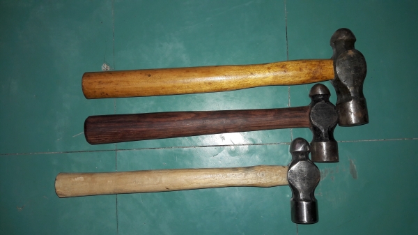 ขายค้อนตุ้มMASTER MADE IN GERMANY.ใหม่เก่าเก็บน้ำหนัก900กรัม