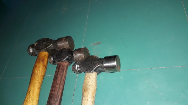 ขายค้อนตุ้มMASTER MADE IN GERMANY.ใหม่เก่าเก็บน้ำหนัก900กรัม