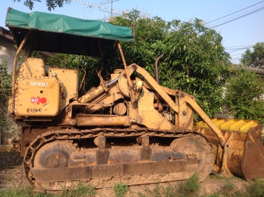 รถแบคโฮ KOMATSU D50s สภาพพร้อมใช้งานรถไม่ได้ต่อทะเบียน