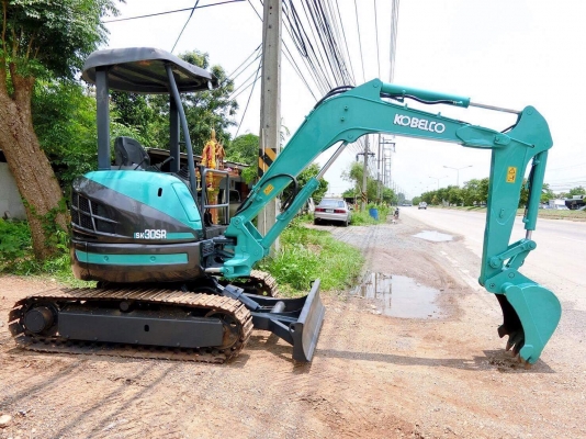 ขายรถแบ๊คโฮ ยี่ห้อ : KOBELCOแบบ : SK30SR-3 รถเก่านอกแท้ มีเอกสารใบอินวอย ไม่เคยใช้งานในไทย สนใจติดต่อ : 099-907-9273 กิ๊ฟ กมลชนก