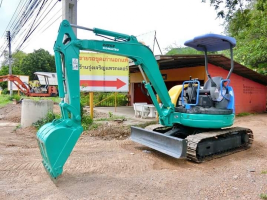 ขายรถแบ๊คโฮเก่านอก ยี่ห้อ : KOMATSU แบบ : PC30MR-1 ระบบดี เอวแน่น เครื่องนิ่ม แทรกยาง ปั้มนิ้วคอนโทนสั้น ราคา 420,000 บาท ตอรองได้ สนใจติดต่อ : 099-907-9273 กิ๊ฟ กมลชนก