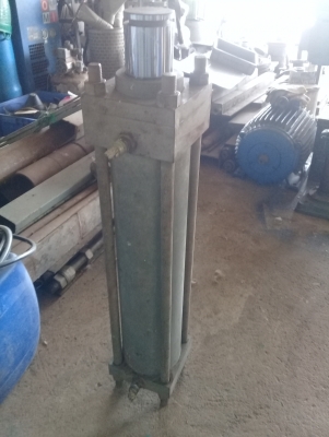 ชุกกระบอกไฮดรอลิคอุตสาหกรรมสภาพดี ชุกกระบอกไฮดรอลิคอุตสาหกรรมสภาพดี