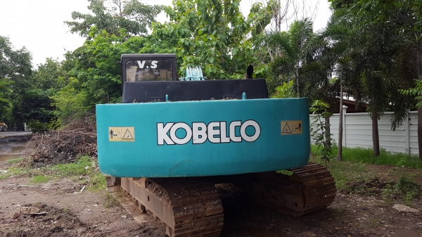 ขายsk200-2. เก่าเก็บสภาพพร้อมใช้งาน ขายsk200-2. เก่าเก็บสภาพพร้อมใช้งาน