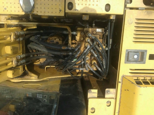 ขายCat312D สภาพสวยพร้อมใช้ สนใจติดต่ออ๊อฟพิจิตร086-737-9991