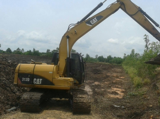 ขายCat312D สภาพสวยพร้อมใช้ สนใจติดต่ออ๊อฟพิจิตร086-737-9991