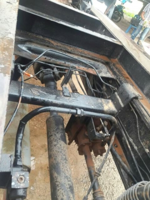 ขายIsuzu 270ปี40ดั๊มแม่ลูก สภาพพร้อมใช้ ติดต่อคุณอ๊อฟพิจิตร086-737-9991