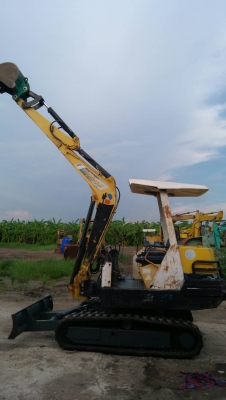 ขายด่วน รถแม็คโคร Yanmar B27 รถเก่านอก พึ่งนำเข้ามา ยังไม่เคยใช้งานในไทย เทียบเท่า PC30 พร้อมใช้งาน