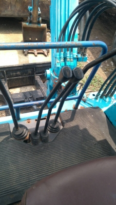 ขายด่วน รถแม็คโคร Kubota KH60 + Hitachi รถเก่านอก พึ่งนำเข้ามา ยังไม่เคยใช้งานในไทย เทียบเท่า PC35 พร้อมใช้งาน