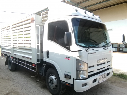 6 ล้อกลาง *EURO.3* ISUZU NQR 175แรงม้า *คอมมอนเรว* ยาว 5.50 ม.* รถสวยเดิม+พร้อมใช้งาน * รถห้างแท้ * มีเล่มพร้อมโอน *