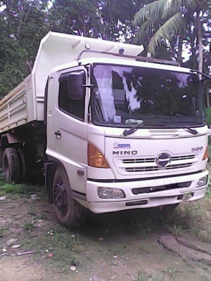 รถฮีโน่ 6 ล้อ FG1J 220 แรงม้า. ปี 55. , ( รถวิ่ง 5x,xxx กม. ) สนใจติดต่อ 081 - 6079515 รถฮีโน่ 6 ล้อ FG1J 220 แรงม้า. ปี 55. , ( รถวิ่ง 5x,xxx กม. ) สนใจติดต่อ 081 - 6079515