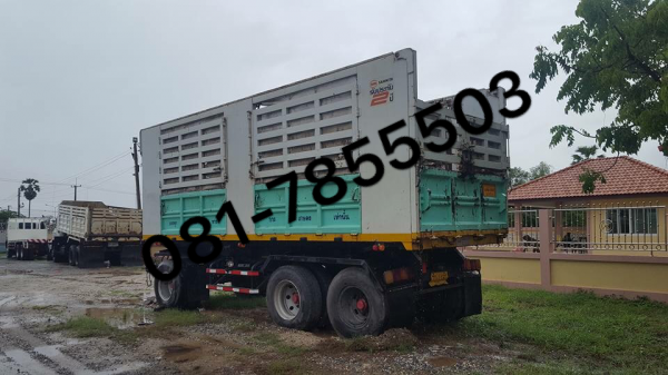 ขาย ลูกพ่วงสามมิตรสามเพลาดั้ม ปี 55 สูง 2.20 เมตร กว้าง  2.40 เมตรยาว 6.80 เมตร สภาพสวย พร้อมใช้งาน เอกสารพร้อมโอน สนใจติดต่อเรา ดำสุโขทัย โทร 081-7855503 , 089-7087998 หรือเยี่ยมชมเว็ปไซได้ที่ www.dum-sukhothai.com เรายินดีให้บริการค่ะขาย ลูกพ่วงสามมิตรส