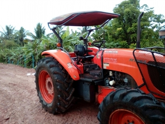 รถไถ KUBOTA M108S  ,  2 เพลา.    สนใจติดต่อ   081 - 6079515