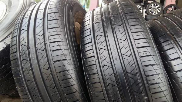 ขายล้อแม็กมือ2 re30 15"×7" et38 ยางปี17 สนใจติดต่อร้าน ก.เจริญการยางครับ 081-3747940 ขายล้อแม็กมือ2 re30 15"×7" et38 ยางปี17 สนใจติดต่อร้าน ก.เจริญการยางครับ 081-3747940