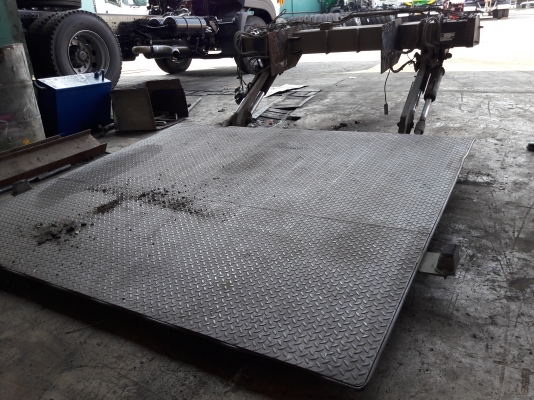 ขายลิฟท์ท้ายรถ