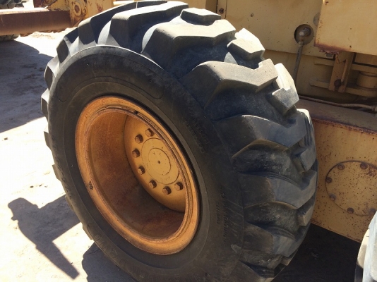 ขายรถเกรด 140G#72V138XX นำเข้าUSA  ปี1990 7,000ชม. สภาพดี ราคาไม่แพง นำเข้าUSA