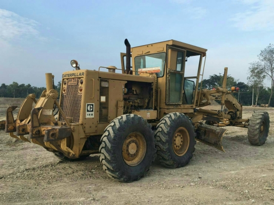 ขายรถเกรดCat12gสภาพสวยพร้อมใช้ ติดต่อคุณอ๊อฟ พิจิตร086-737-9991