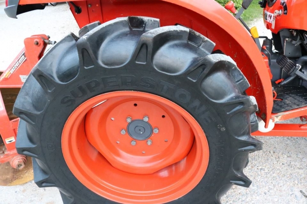 คูโบต้า L3608DT 2 เพลา เกรด A ชุดดันหน้าช้างคานบน ผานหลังช้าง ราคา 325000 บาท