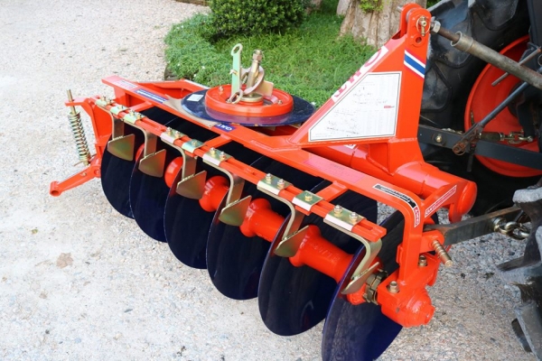 คูโบต้า L4708DT 2 เพลา ทำงาน 573 ชั่วโมง.. เกรด A ชุดดันหน้าใหม่ ผานหลังใหม่ 6X24 CMT ราคา 465000 บาท