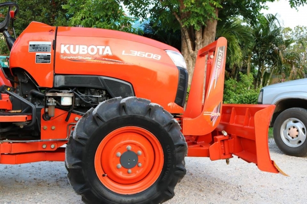 คูโบต้า L3608DT 2 เพลา เกรด A ทำงาน 471 ชั่วโมง ชุดดันหน้าช้าง ผานหลังใหม่ ราคา 335000 บาท