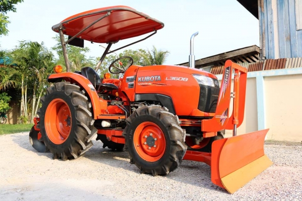 คูโบต้า L3608DT 2 เพลา เกรด A ทำงาน 471 ชั่วโมง ชุดดันหน้าช้าง ผานหลังใหม่ ราคา 335000 บาท