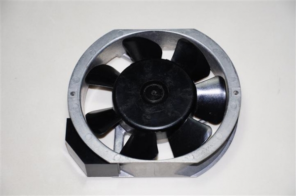 พัดลมโครงอลูมิเนียม 6 นิ้ว ยี่ห้อ Maxi Made in Japan