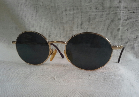 แว่นตาอิงลิชวินเทจ ยุค &#039;80s  ซุปเปอร์แบรนด์หรูอันดับหนึ่งของแผ่นดิน  Vintage DUNHILL handmade in England