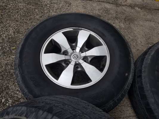 ล้อ. TOYOTA. ขอบ16. พร้อมยางปี12 ล้อ. TOYOTA. ขอบ16. พร้อมยางปี12