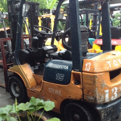 +++ ขายโฟล์คลิฟท์ TOYOTA 7FD15 ขนาด 1.5 ตัน เครื่องยนต์ดีเซล เสา 3 เมตร เกียร์ออโตเมติค งา 1,070 มม. ยางตันครับ +++ ขายโฟล์คลิฟท์ TOYOTA 7FD15 ขนาด 1.5 ตัน เครื่องยนต์ดีเซล เสา 3 เมตร เกียร์ออโตเมติค งา 1,070 มม. ยางตันครับ