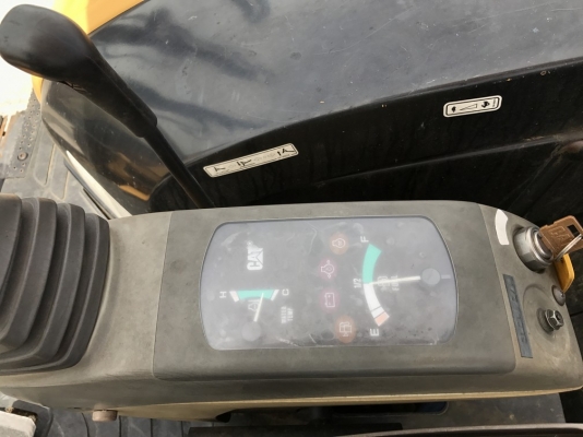 CAT 304CR ปั้มนิ้ว คอนโทรลน้ำมัน ติดหัวกระแทก Furukawa นำเข้าจากญี่ปุ่น ไม่เคยใช้งานในไทย รถสวยพร้อมใช้งานเลยครับ