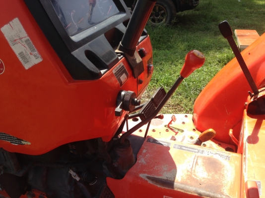 ขาย 34 แรง เครื่อง เกียร์แน่น เอกสารพร้อม สีเดิมโรงงาน