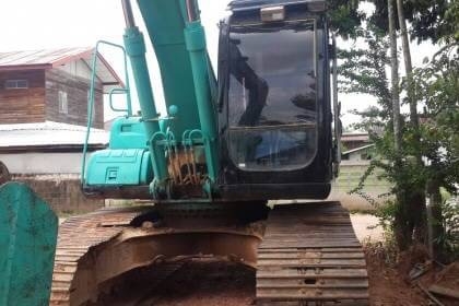 ชาย 1,280,000 บาท KOBELCO SK200 MARK 6 YN10 ทำงาน 13,xxx ชม. เครื่องดี ปั้มแรง โช่หนา เอวแน่น ไฟฟ้าครบ แอร์เย็น เอกสารเล่มทะเบียน รถอยู่. ขอนแก่น โทร&ไอดีไลน์ 0610710295 ชาย 1,280,000 บาท KOBELCO SK200 MARK 6 YN10 ทำงาน 13,xxx ชม. เครื่องดี ปั้มแรง โช่หนา เอวแน่น ไฟฟ้าครบ แอร์เย็น เอกสารเล่มทะเบียน รถอยู่. ขอนแก่น โทร&ไอดีไลน์ 0610710295